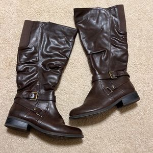 Dark Brown White Mountain riding boots